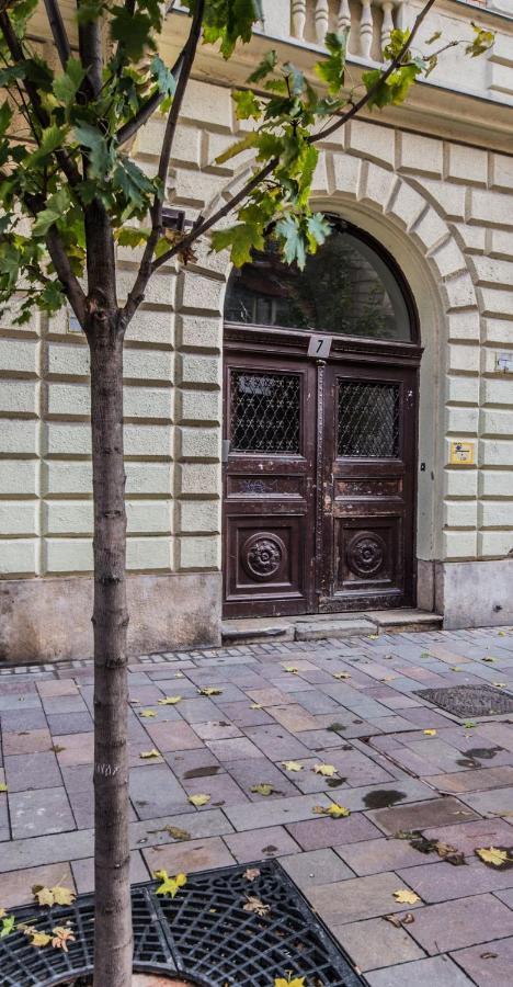 Semmihome Budapest Semmelweis Street Exteriör bild
